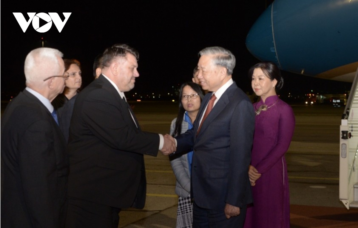 Party General Secretary To Lam arrives in Sofia for official visit to Bulgaria